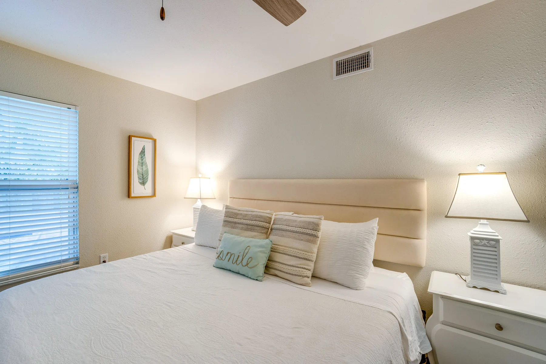Rita Retreat: Second queen bedroom